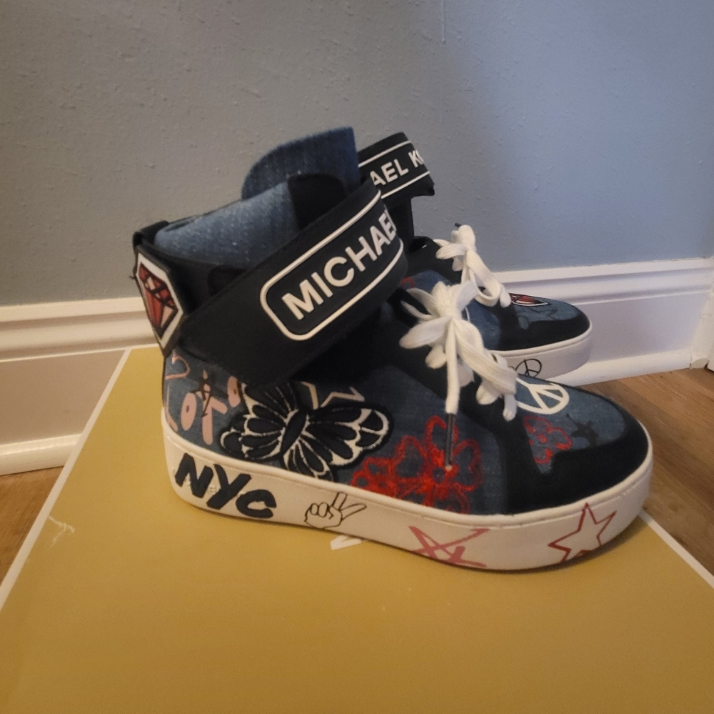 Michael Kors  High-Top Sneaker